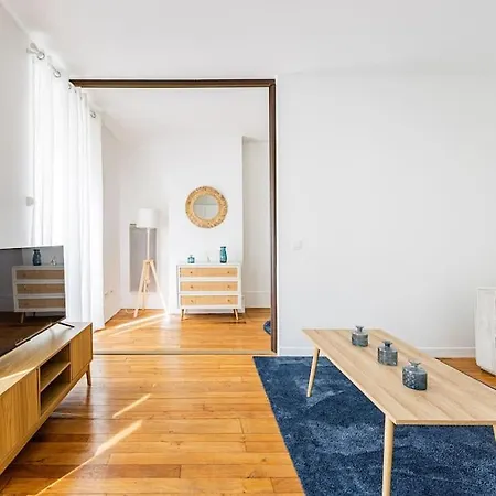 Apartament 5pers#2 Chambres#malesherbes#parc Monceau Paryż