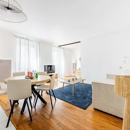 5pers#2 Chambres#malesherbes#parc Monceau Apartament *