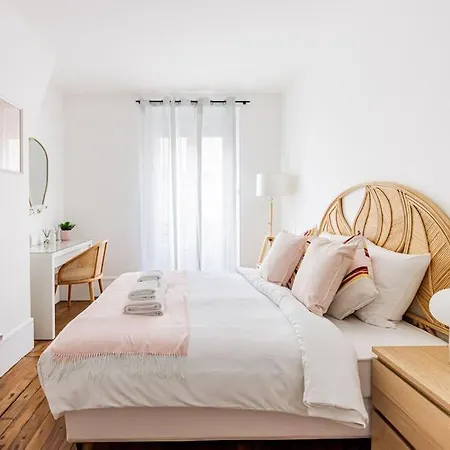 Apartament 5pers#2 Chambres#malesherbes#parc Monceau Paryż